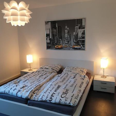 Andinas Ferienwohnung In Ruhiger Lage Direkt Am Wald Wilnsdorf Екстериор снимка