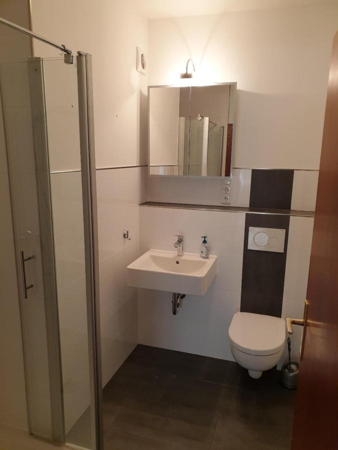 Andinas Ferienwohnung In Ruhiger Lage Direkt Am Wald Wilnsdorf Екстериор снимка